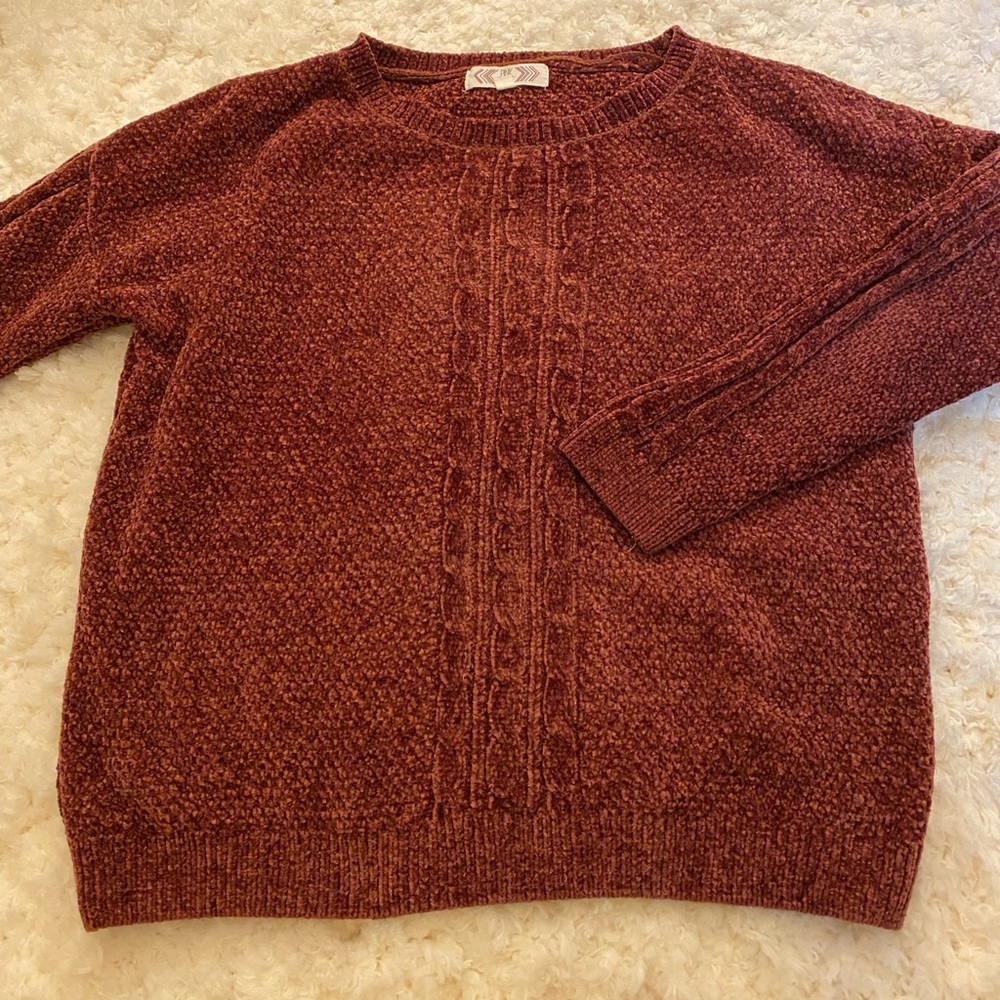 maroon,reddish orange velvet sweater